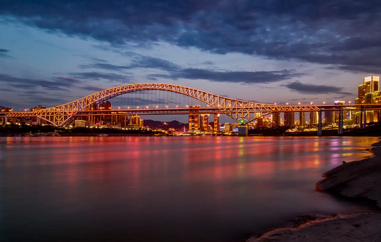 舞陽(yáng)鋼板應(yīng)用于重慶朝天門大橋